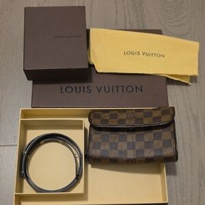 Louis Vuitton Damier Ebene Belt Bag